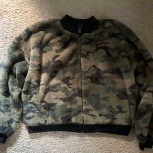 Fuzzy Cropped Camo Jacket